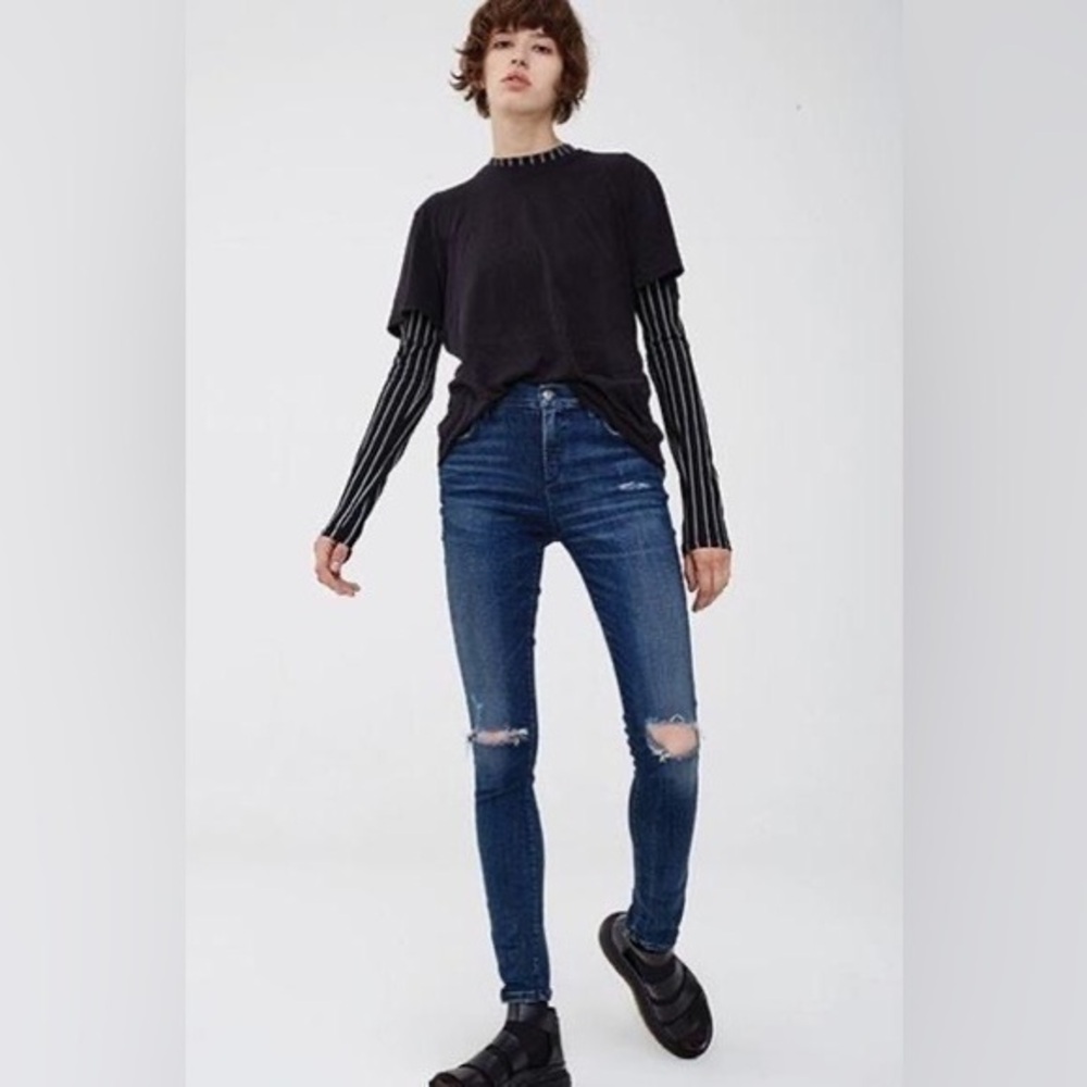 AGOLDE Distressed Sophie Hi Rise Skinny Dare Wash Ripped Knees Women’s size 25 0